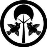 雲雀をご希望でした。お名前から木の字をとってアイコン化、合わせて二羽の雲雀を木の左右に配しました 丸に木に対い雲雀